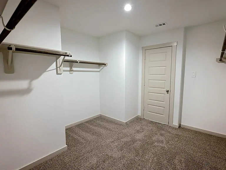 5034 Pine Haven Ln — Photo 19