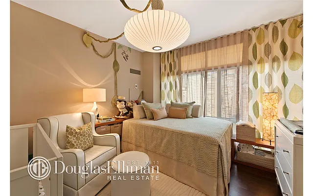 Sold by Douglas Elliman | media 19