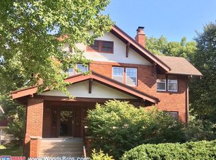 1976 A St, Lincoln, NE 68502