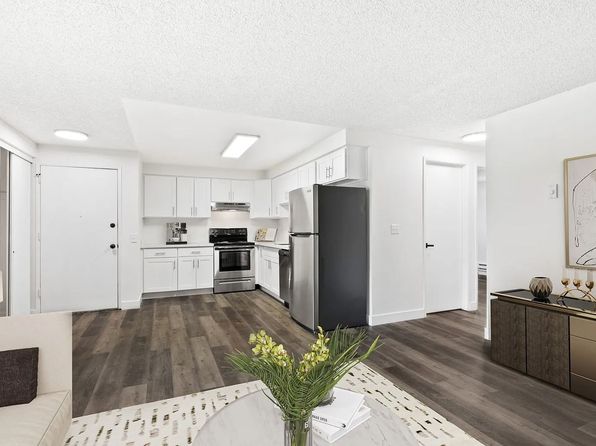 17313 Smokey Point Blvd #30