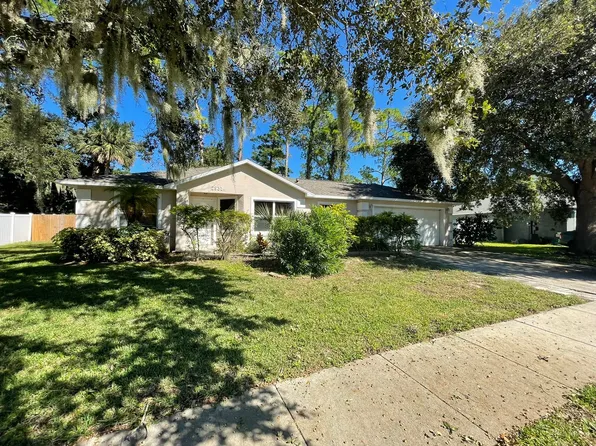 2931 Oak Lea Dr, South Daytona, FL 32119