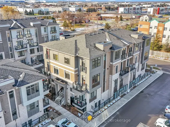 10 Halliford Pl #G-32-312, Brampton, ON L6P 4R1