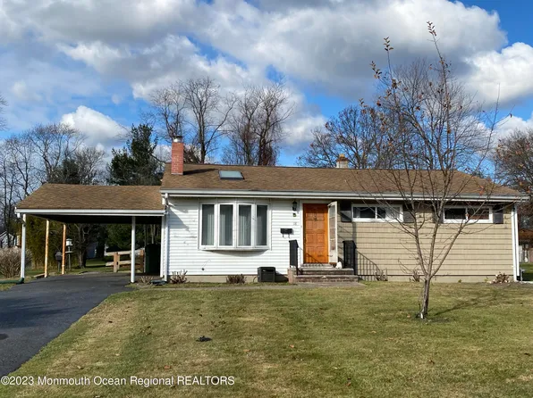 18 Bernard Street, Eatontown, NJ 07724