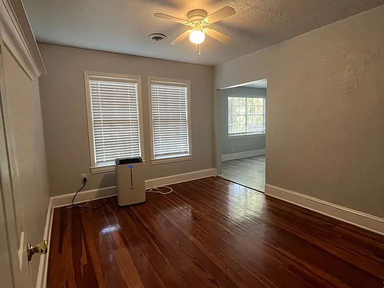 111 Columbia Dr #1 — Photo 13