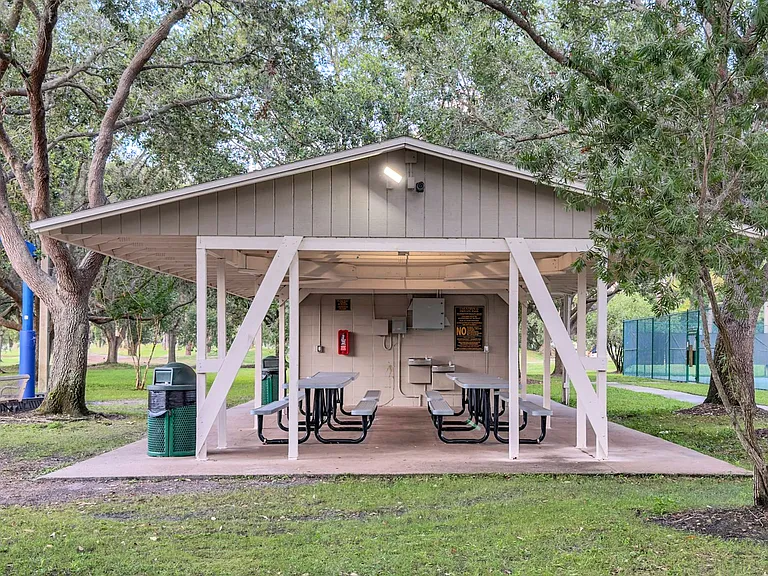 11804 Branch Mooring Dr — Photo 54