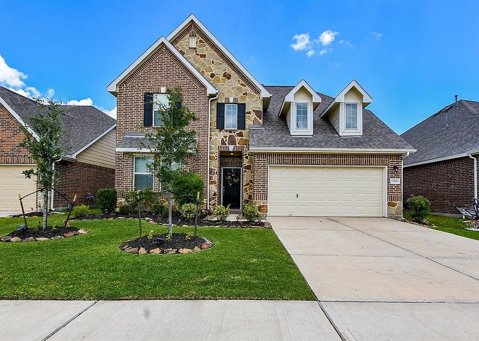 1st image of 15106 Moonlight Mist Dr