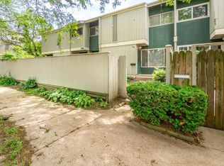 219 E Bluff St, Madison, WI 53705