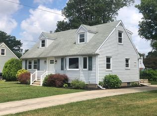 384 Ewingville Rd, Ewing, NJ 08638