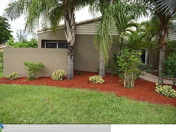 4th image of 4160 NW 106th Ave