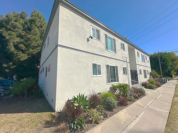 5th image of 1800 Kelton Ave APT 5