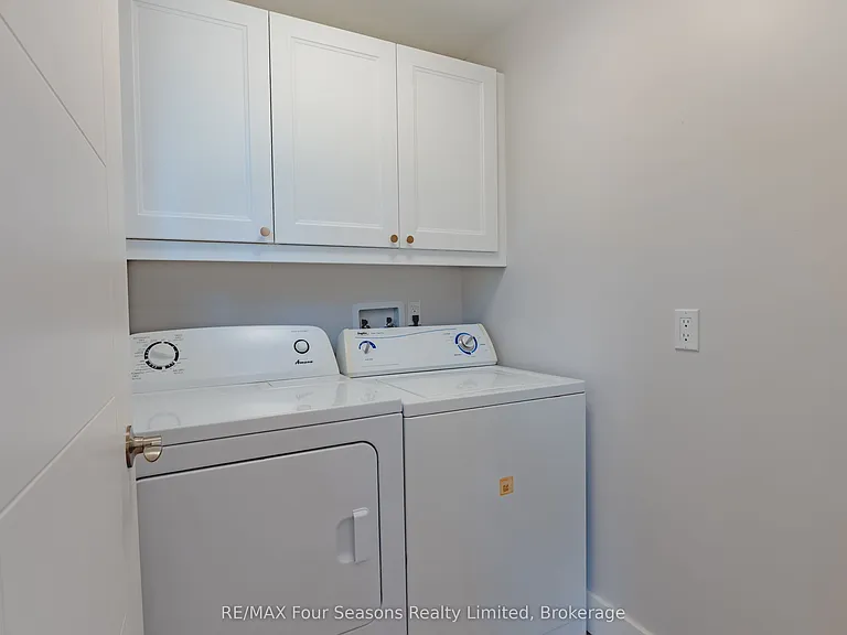 9811 Beachwood Rd — Photo 21