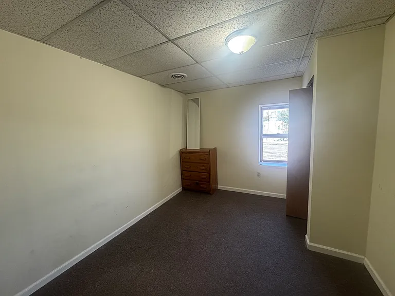 104 E Main St #G — Photo 6