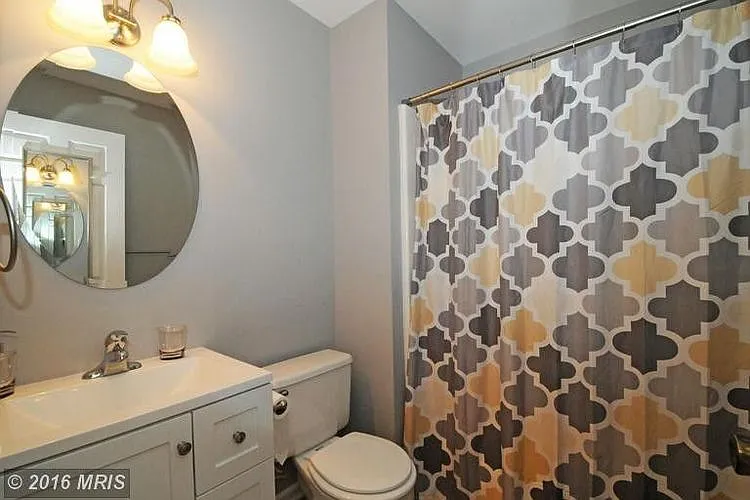 5810 Silchester St — Photo 15