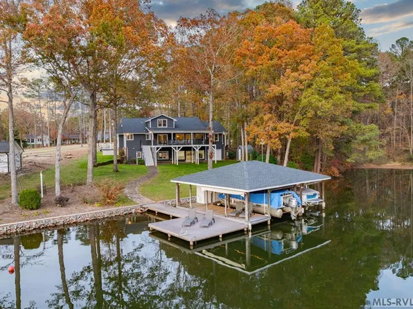 53 Leeward Cir, Littleton, NC 27850