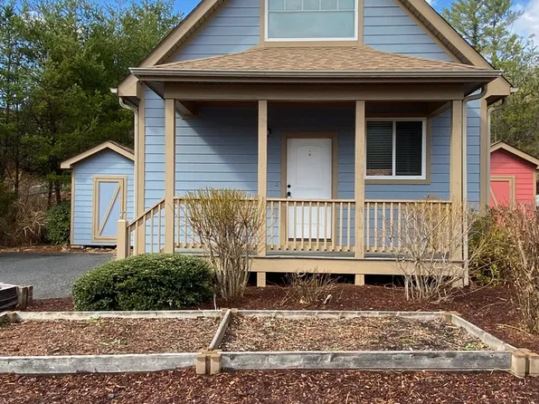 6 Steady Aim Ln, Swannanoa, NC 28778