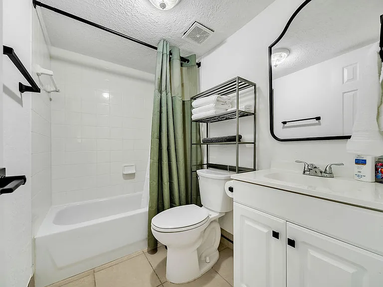 4625 Bayshore Dr #D3 — Photo 25