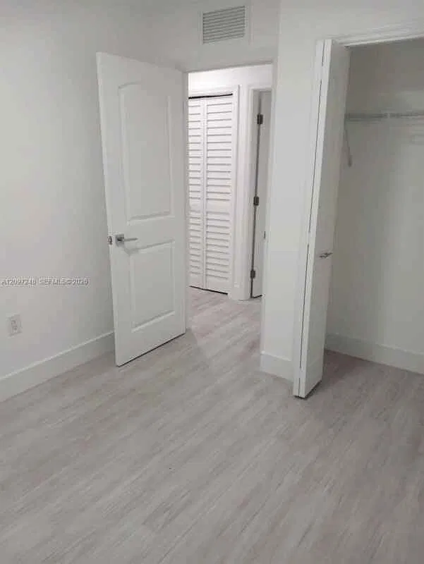 3118 Nw 60 St # 0 Miami, Fl 33142 — Photo 3