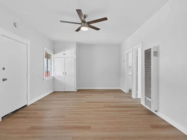 915 Cherry Ave — Photo 21