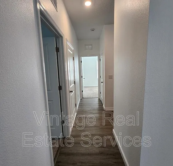 2340 Harris Hawk Ave — Photo 25