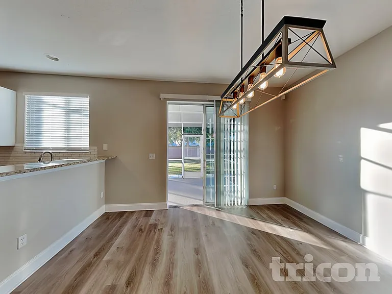 9247 Wellstone Dr — Photo 4