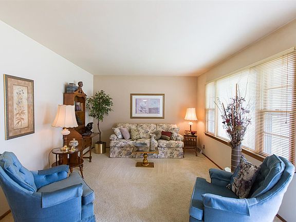 2nd image of 3807 Laurinda Dr
