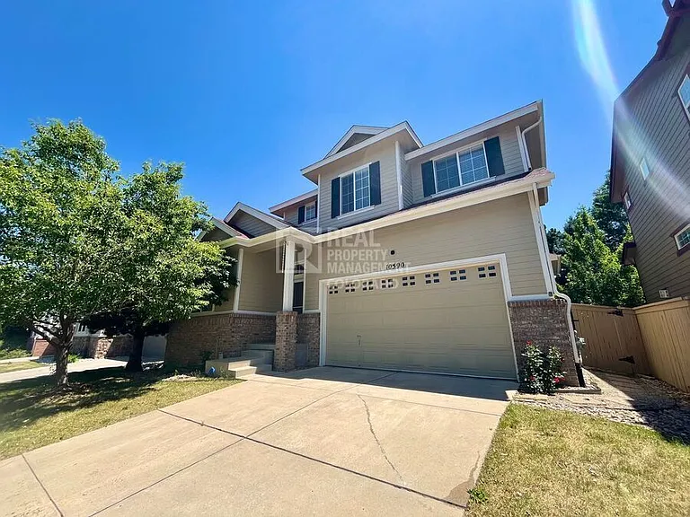 10590 Pearlwood Cir — Photo 1