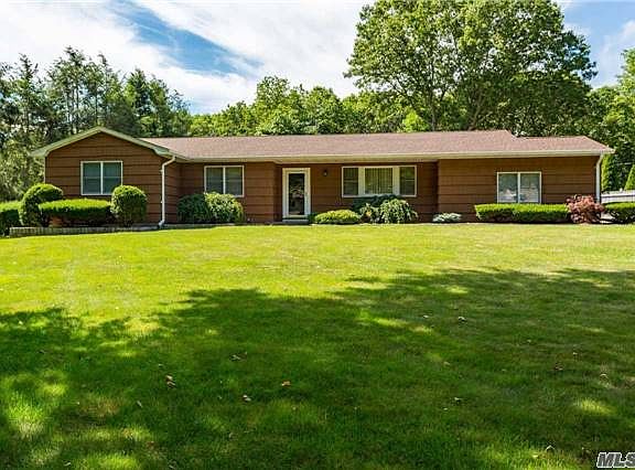 2nd image of 76 River Heights Dr