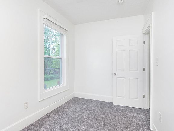 4th image of 5023 Orion Ave