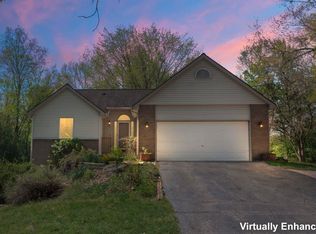 3325 Trillium Ln, Oxford, MI