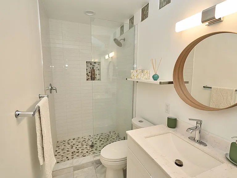 339 C Ave — Photo 15