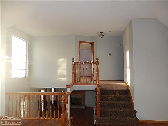 5th image of 14721 Goodman St
