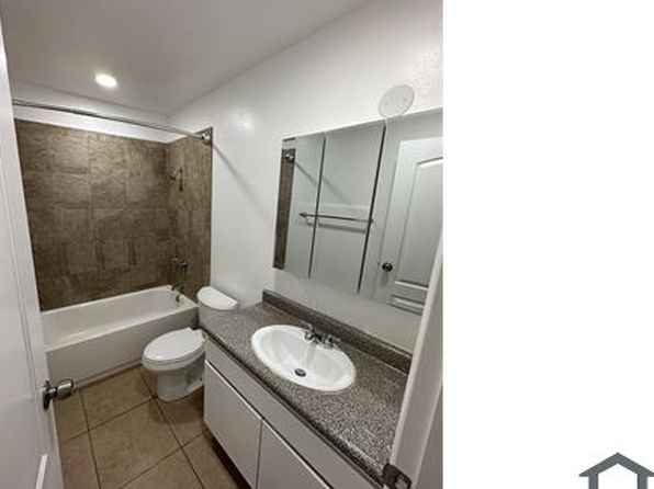4776 E Clay Ave APT R