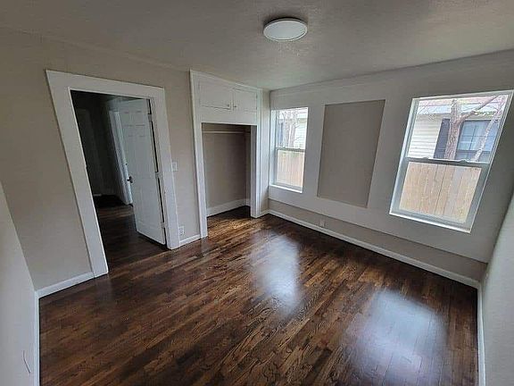 3rd image of 219 W Cleveland Ave