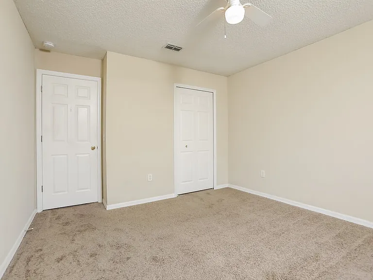 1762 Hillandale Ave — Photo 14