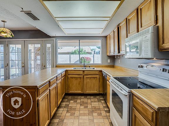 2nd image of 18633 N 13th Ave