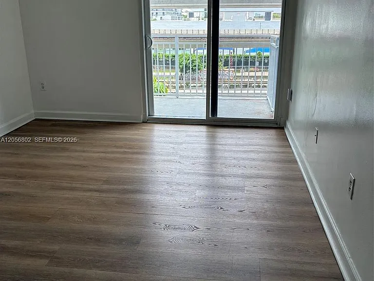 850 N Miami Ave #W-406 — Photo 2