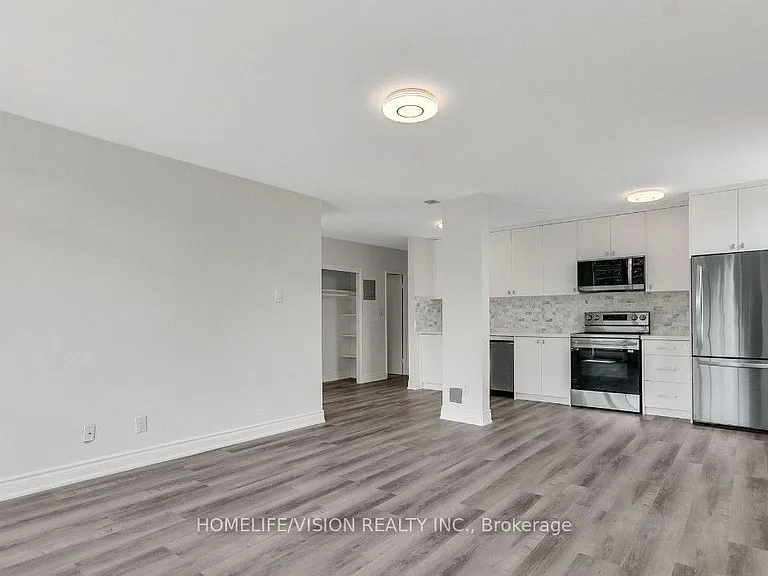 18 Kenrae Rd #12 — Photo 5