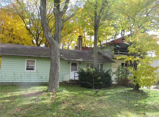 38 Bristol Rd, Windsor Locks, CT 06096