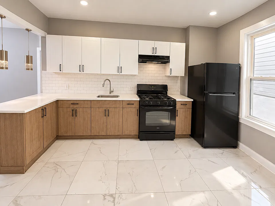 186-188 Renner Ave #1