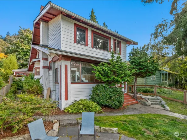 720 N Garden Street, Bellingham, WA 98225