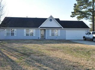 2725 Lake Ridge Ct, Chesapeake, VA 23323