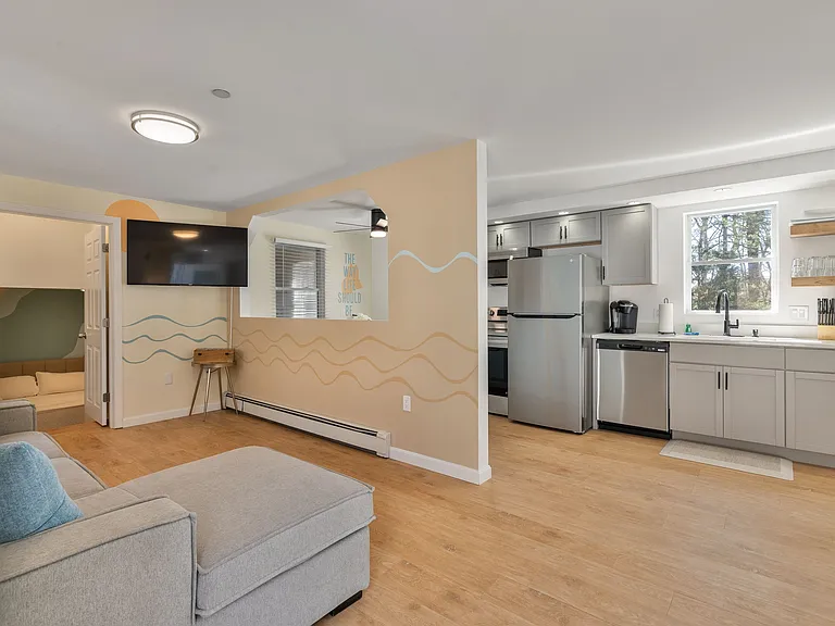 17 Hillside Ave — Photo 44