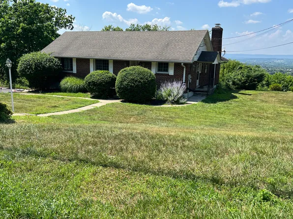 406 Paxinosa Rd E, Easton, PA 18040