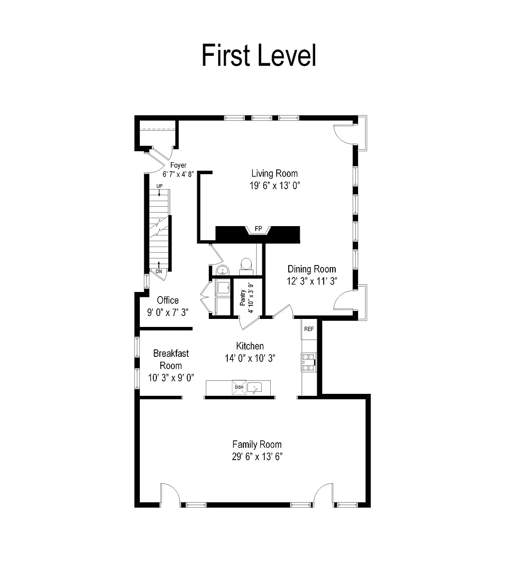 401 Woodlawn Ave photo 1