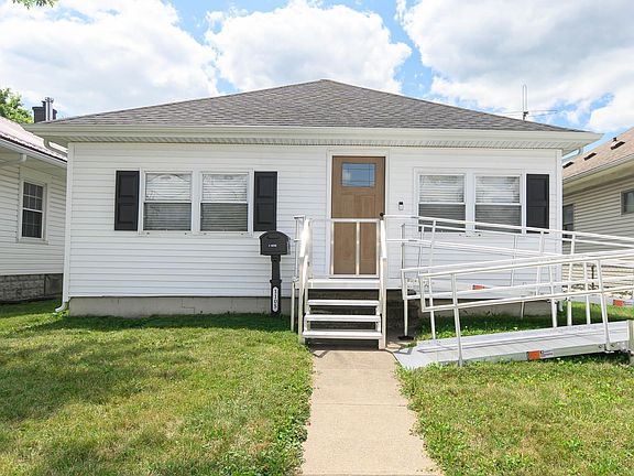 2nd image of 1105 E Markland Ave