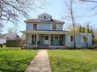 184 S Long Beach Ave, Freeport, NY 11520