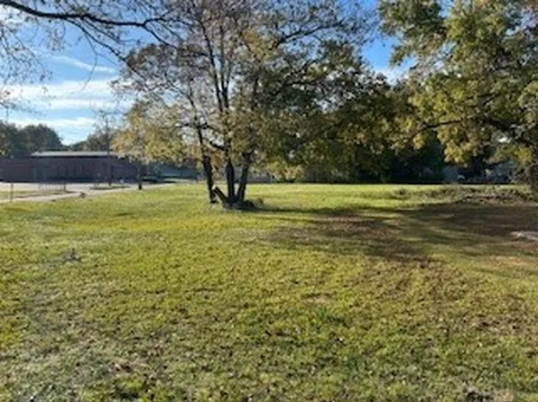 1909 Hollywood Ave, Shreveport, LA 71108