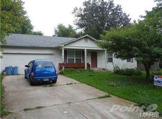 519 S 15th St, Bowling Green, MO 63334