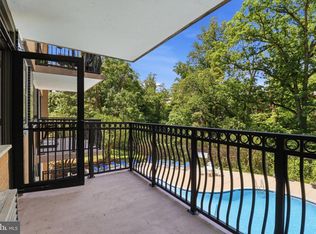 2030 N Adams St APT 307, Arlington, VA 22201
