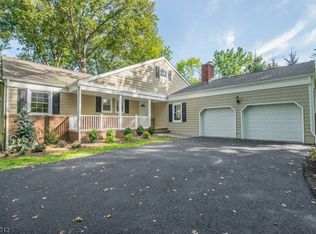 9 Birch Dr, Roseland, NJ 07068